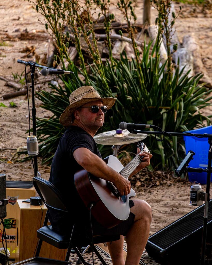 best-forests-in-Ontario-for-hauntingly-beautiful-photos