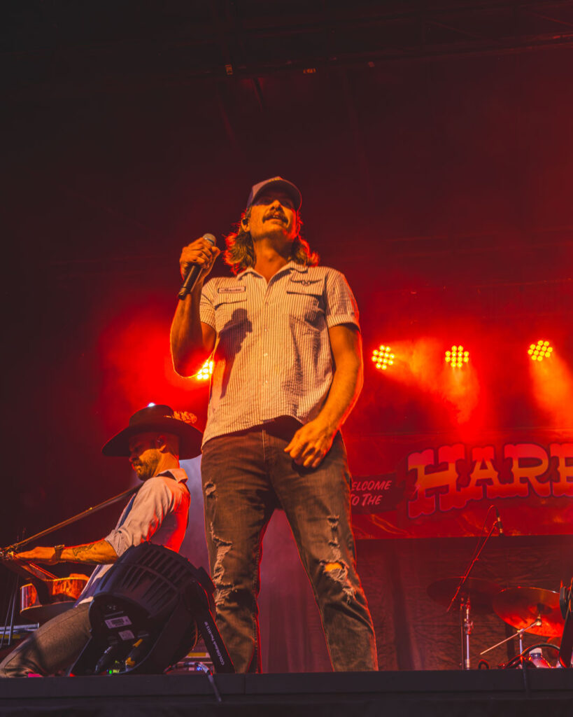 how-to-shoot-moody-landscapes-in-the-Canadian-countryside